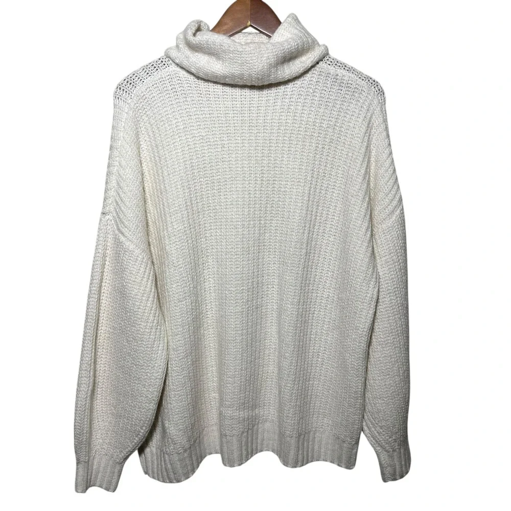 Splendid x CellaJane Wool Blend Turtleneck Sweater Cream Small Chunky Knit‎